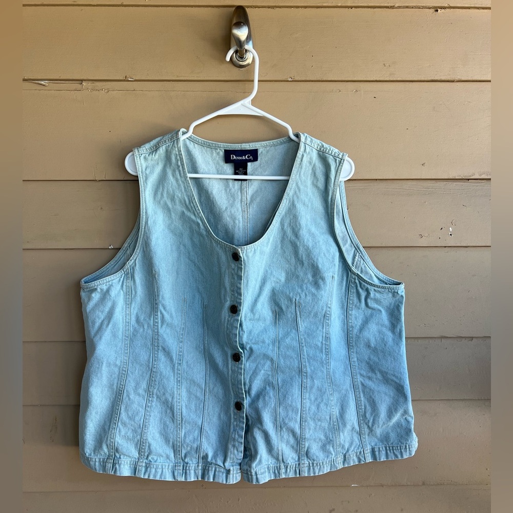 Vintage Denim&Co Light Wash Denim Button Down Vest Size 2x